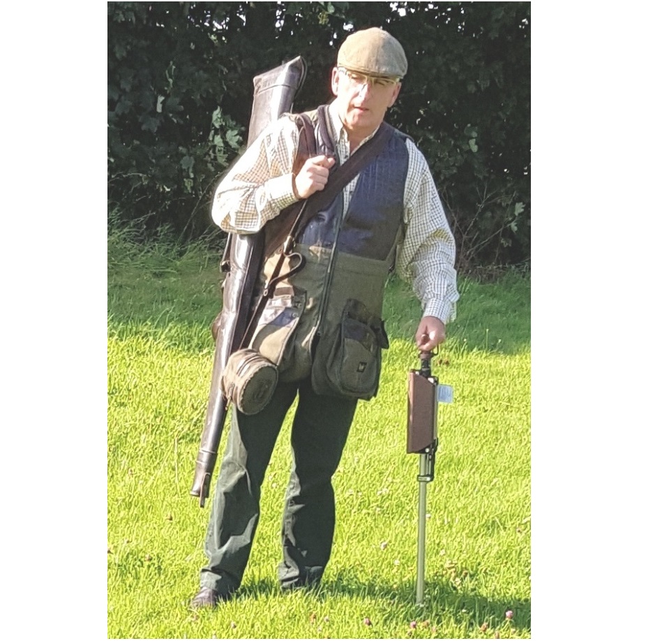 Ta-Da® Seat Stick / Chair Series I The Walking Stick That Converts To A Tripod Seat - Capacity 100 Kg N 15.7 stone - Image 2
